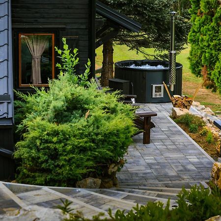אוטוצאץ Woodenhouse With Two Apartments מראה חיצוני תמונה