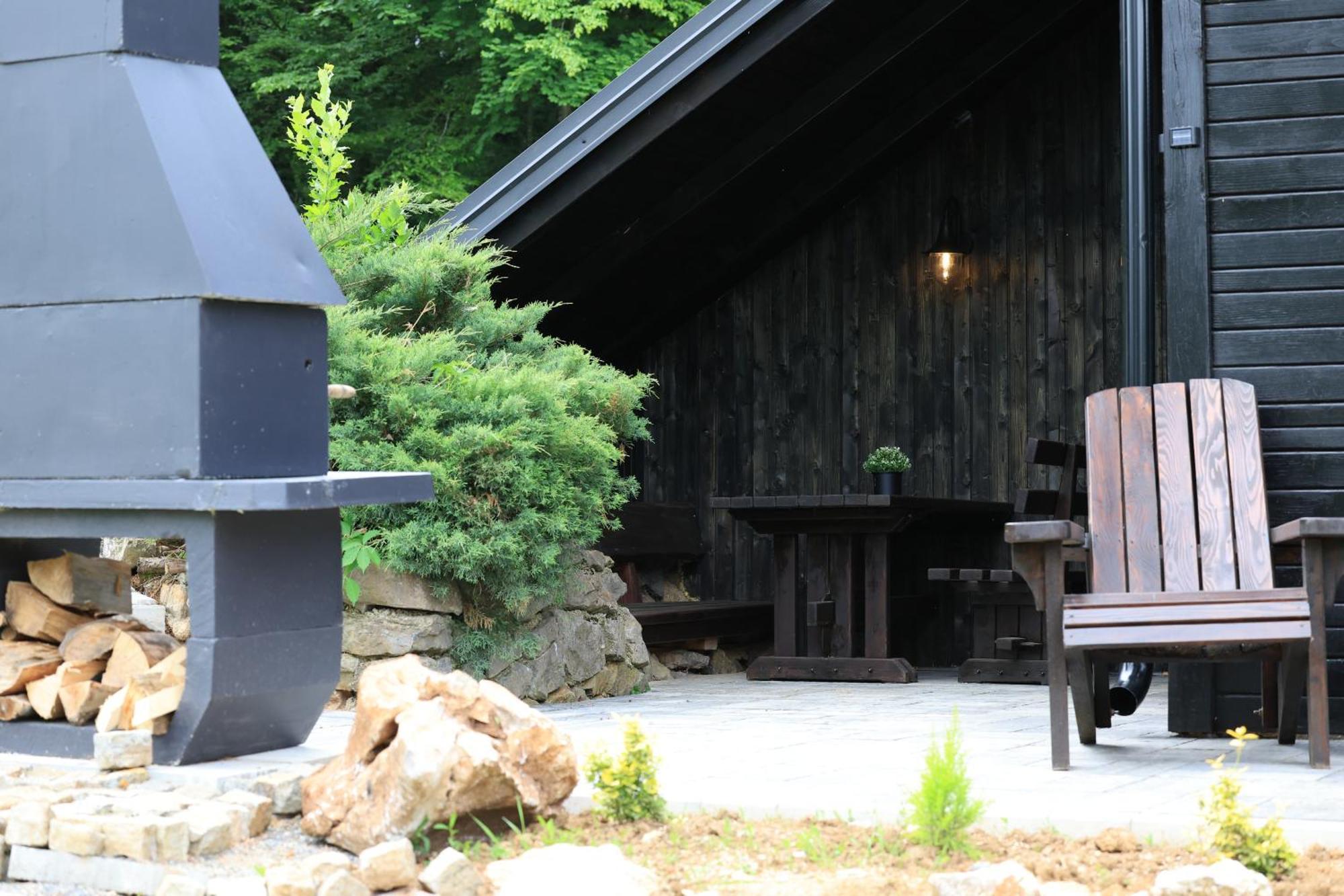 אוטוצאץ Woodenhouse With Two Apartments מראה חיצוני תמונה
